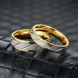 Anel Aço Inoxidável Listra banhado a Ouro - Imagem 2